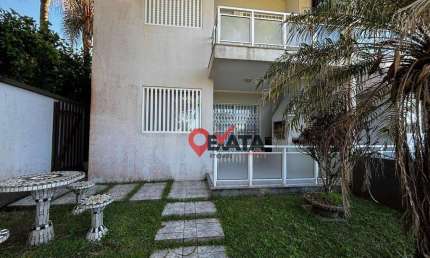 Sobrado com vista mar permanente com 3 quartos à venda, 145 m² por R$ 1.090.000 - Itapema do Norte - Itapoá/SC