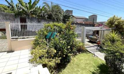 Casa com 4 quartos à venda na Rua Laércio Costa, 90, Trindade, Florianópolis