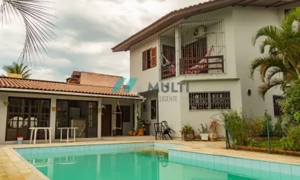 Casa à venda no bairro Santa Mônica - Florianópolis/SC