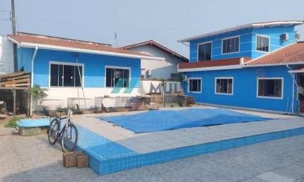 Casa à venda no bairro Praia João Rosa - Biguaçu/SC