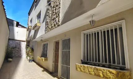 Sobrado de condomínio com 2 Dorms e 2 vagas em Vila Matilde