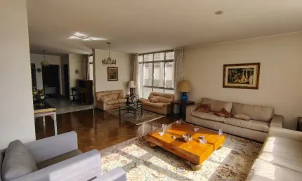 Apartamento vintage com 3 Quartos e 2 vagas independentes próximo a Avenida Paulista