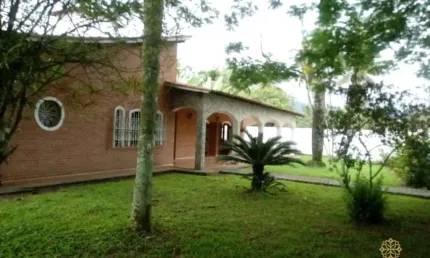 Casa com 7 quartos à venda no Jardim Samambaia, Ubatuba 