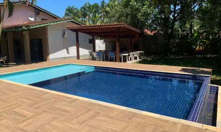 Casa com 4 quartos à venda na Enseada, Ubatuba 