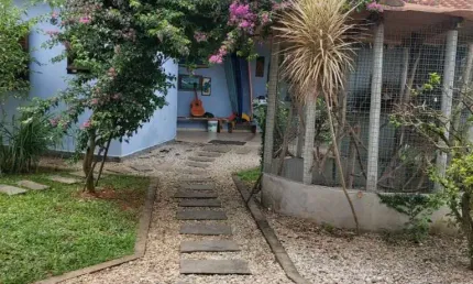 Casa à venda com 3 suítes mais edícula no pq. vivamar-ubatuba-sp