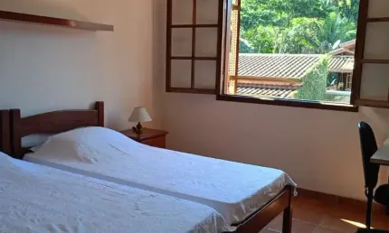 Casa à venda com 4 dormitórios em condomínio na praia de ubatuba!