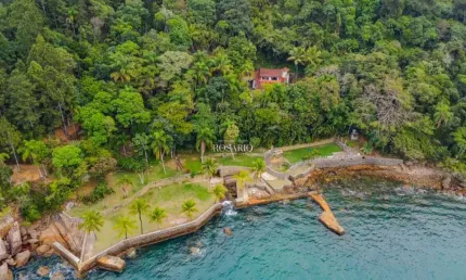 Casa frente mar na costeira de ubatuba - saco da ribeira x praia do flamengo.