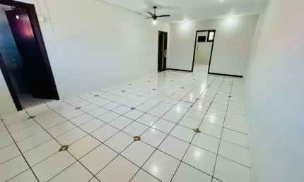 Sala comercial disponível para locação definitiva no centro de ubatuba