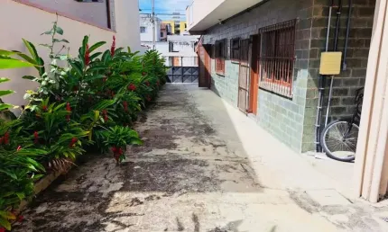 Sala comercial disponível para locação definitiva no centro em ubatuba um