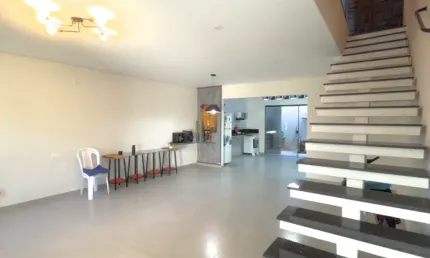 Casa belíssima e confortável em ipitanga praia do flamengo (2 suítes)