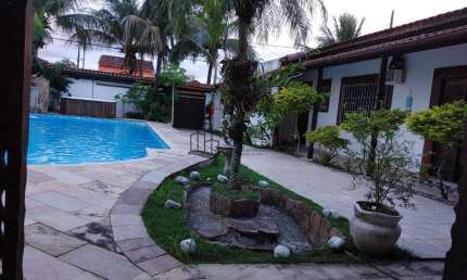 Casa com 5 quartos à venda na Rua Mário Daige, 345, Balneário Maracanã, Praia Grande