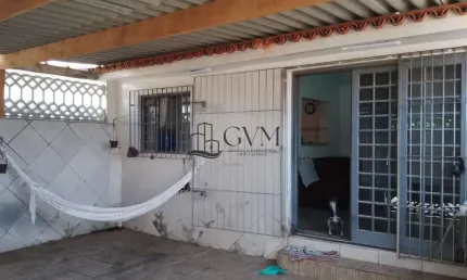 Casa com 2 quartos à venda na Rua Jurubaíba, 636, Vila Caiçara, Praia Grande