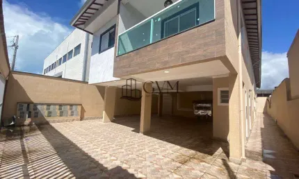 Casa de Condomínio com 2 dorms, Glória, Praia Grande