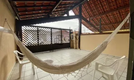 300 metros da Praia Casa com 2 dorms, Caiçara, Praia Grande