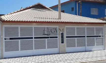 Casa com 2 quartos, balneário maracanã, praia grande -