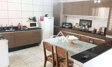 Casa com 2 dormitórios à venda, 144 m² por R$ 429.000,00 - Residencial Abussafe - Londrina/PR