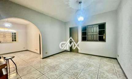 Casa com 4 dormitórios para alugar, 150 m² por R$ 5.500,00/mês - San Conrado - Londrina/PR