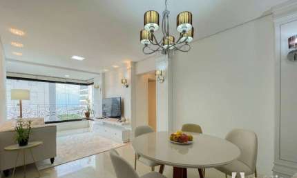 Apartamento mobiliado com 1 suíte e 2 dormitórios no Bairro Fazenda em Itajaí