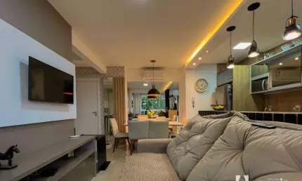 Apartamento mobiliado com 2 dormitórios no bairro São João em Itajaí