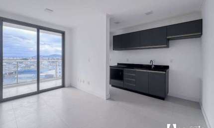 Apartamento com 2 dormitórios no bairro São Vicente em Itajaí