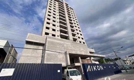 Apartamento diferenciado com 1 suíte e 2 dormitórios no bairro Fazenda em Itajaí