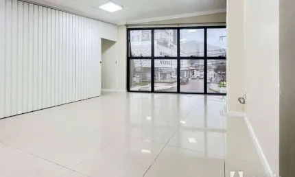 Sala comercial com 1 sala à venda na Avenida Joca Brandão, Centro, Itajaí