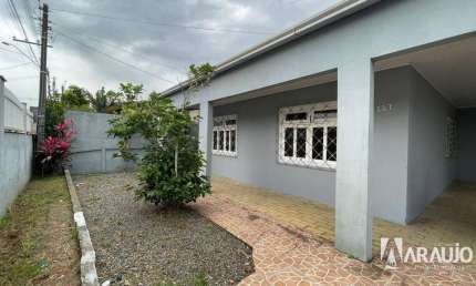 Casa com 4 dormitórios no bairro São Domingos em Navegantes