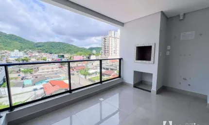 Apartamento com 1 suíte e 1 dormitório no bairro Fazenda em Itajaí