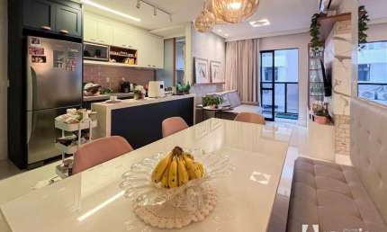 Apartamento semi mobiliado com 1 suíte e 2 dormitórios no Centro de Itajaí
