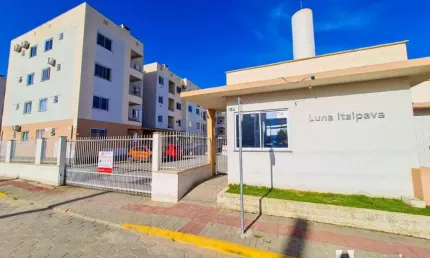 Apartamento com 2 dormitórios semimobiliado no Itaipava em Itajaí