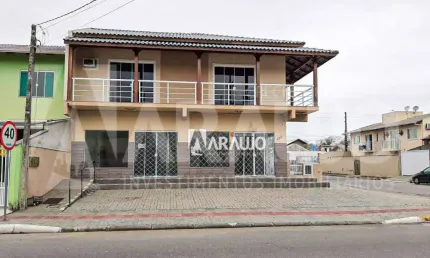 Casa com 1 suíte e 2 dormitórios na Murta em Itajaí
