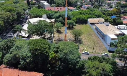 Terreno à venda no Parque Taquaral, Campinas  por R$ 1.850.000