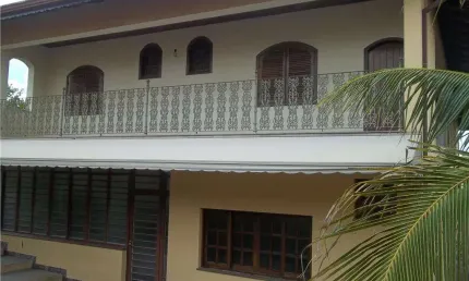 Casa com 4 quartos à venda na Vila Joaquim Inácio, Campinas , 450 m2 por R$ 2.200.000