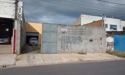 Barracão / Galpão / Depósito para alugar no Parque São Paulo, Campinas , 185 m2 por R$ 4.500