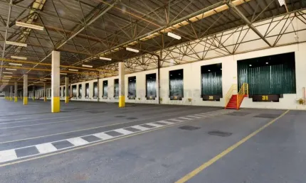 Barracão / Galpão / Depósito para alugar no Região do Aeroporto de Viracopos, Campinas , 100270 m2 por R$ 715.000