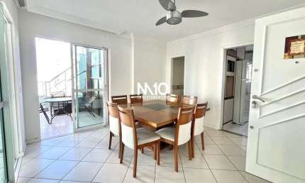 Apartamento de 3 suítes com 3 vagas no edifício Residencial Cannes em Balneário
