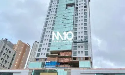 Apartamento de 4 Suítes no edifício Horizon da FG em Balneário Camboriú