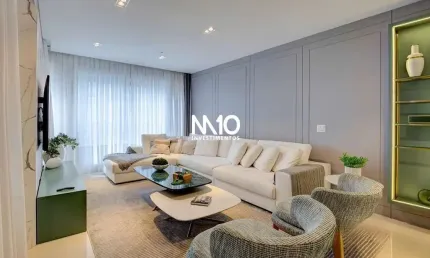 Apartamento de alto padrão com 4 suítes no ed. new york em balneário camboriú