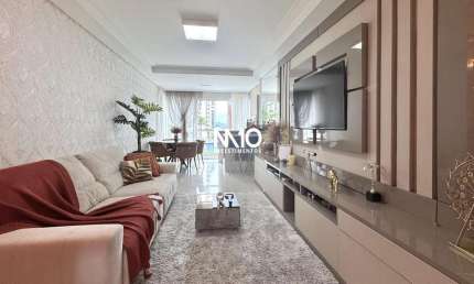 Apartamento com 4 quartos à venda na Rua 3706, 100, Centro, Balneário Camboriú