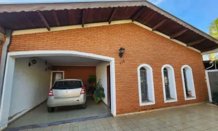 Casa à venda no bairro jardim das oliveiras em campinas