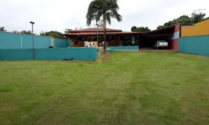 Chácara à venda no Condomínio Chácaras Itália em Cosmópolis
