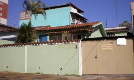 Casa à venda no bairro Vila Nova Teixeira em Campinas