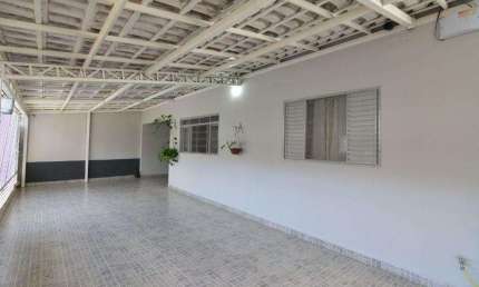Casa à venda em Paulínia, Jardim Europa, com 2 quartos, com 182 m²