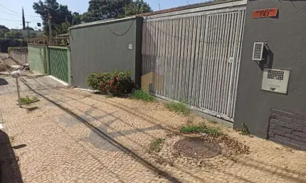 Casa com 3 quartos à venda na Rua São José do Rio Preto, 783, Jardim Nova Europa, Campinas