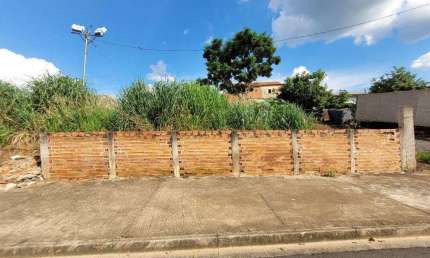 Terreno à venda no bairro Jardim do Lago Continuação em Campinas