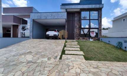 Casa à venda em Valinhos, Residencial Santa Maria, com 3 suítes, com 218 m²