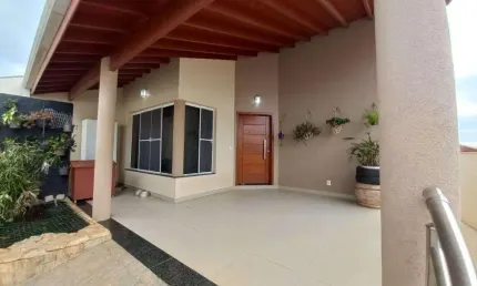 Sobrado à venda no bairro villa bressani em paulínia
