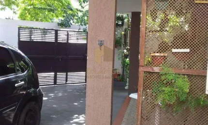 Casa à venda em Campinas, Vila Itapura, com 3 quartos, com 126 m²