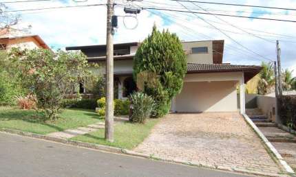 Casa à venda em Valinhos, Condomínio Village Visconde de Itamaracá, com 4 suítes, com 491 m²