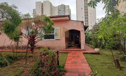 Casa à venda no Mansões Santo Antônio em Campinas, SP